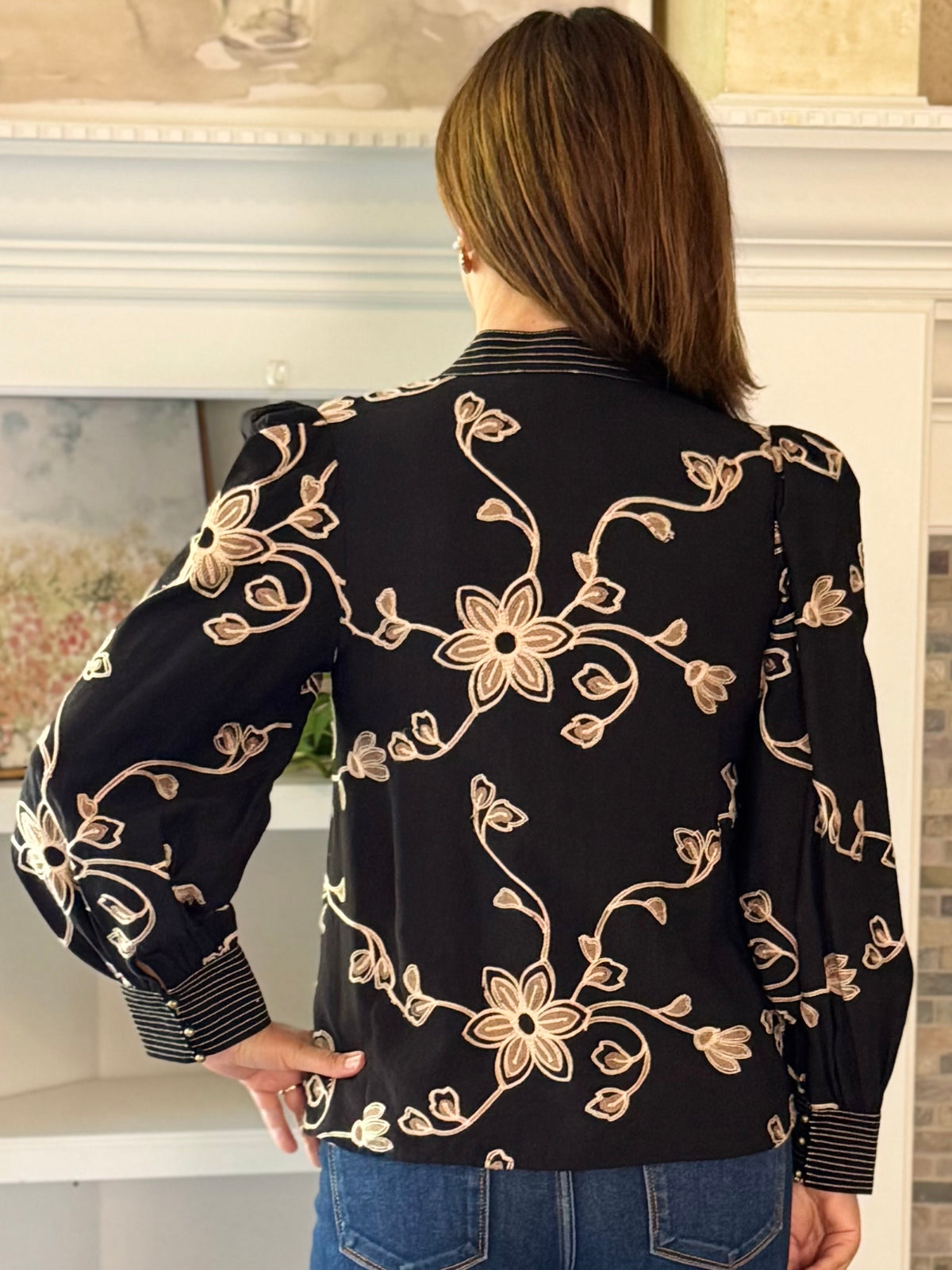 Remarkable Details Embroidered Blouse - Black