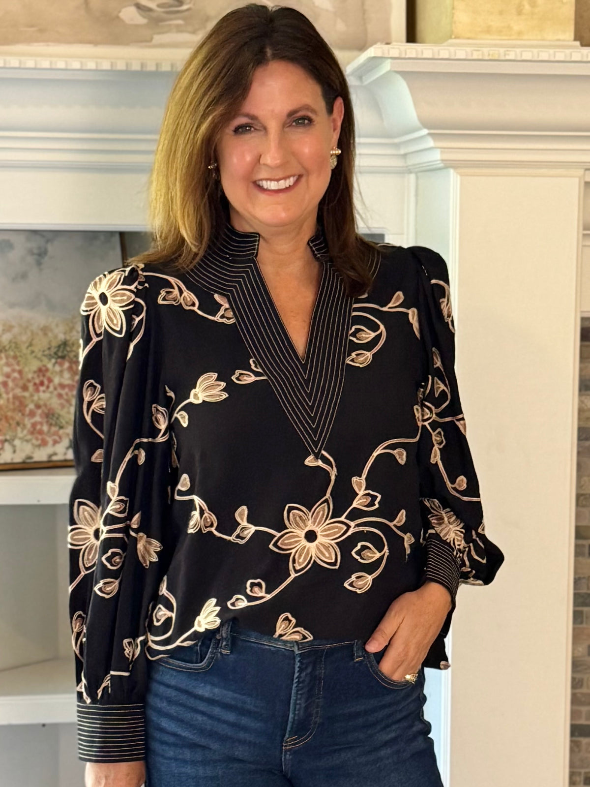 Remarkable Details Embroidered Blouse - Black