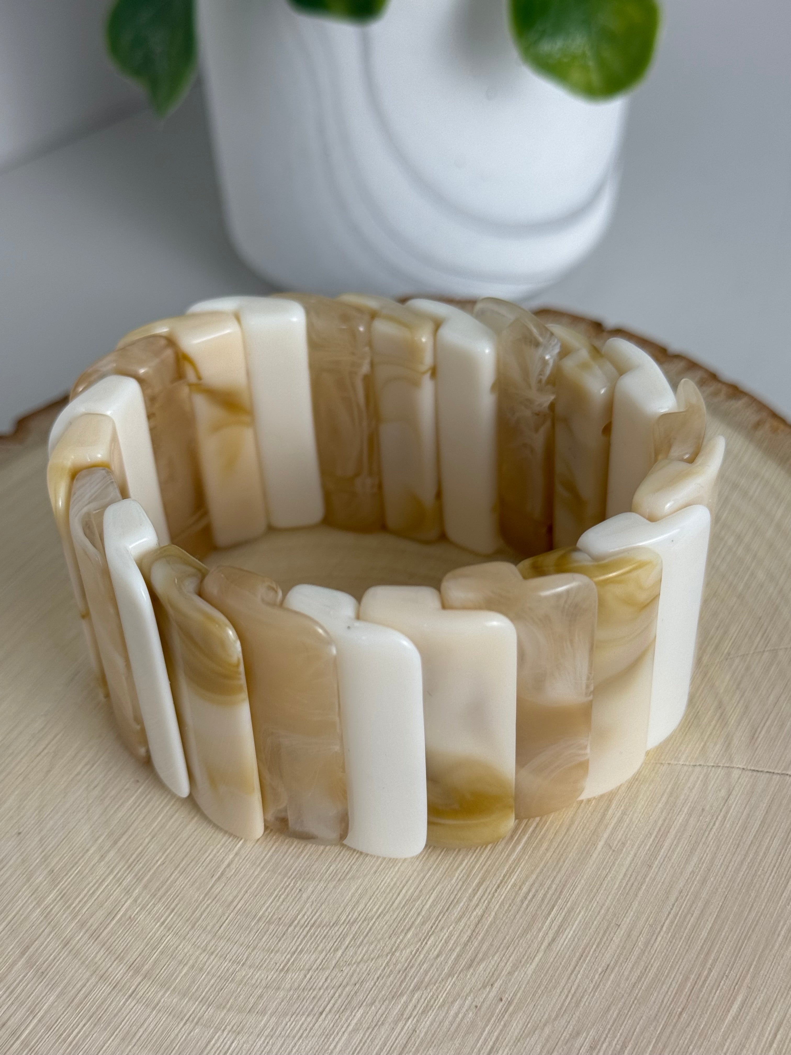 Coastal Tortoise Stretch Bracelet