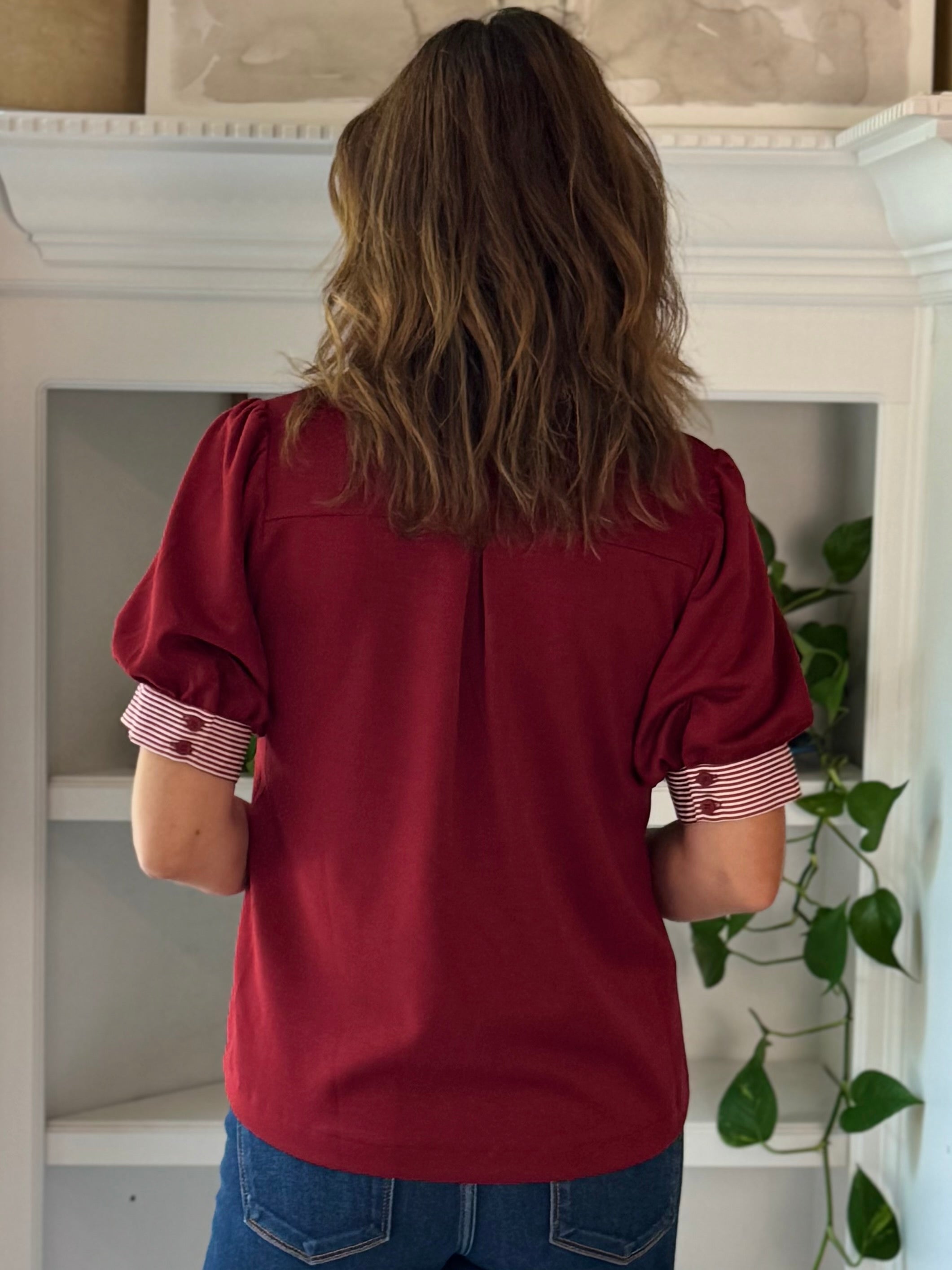 Timeless Contrast Top - Burgundy