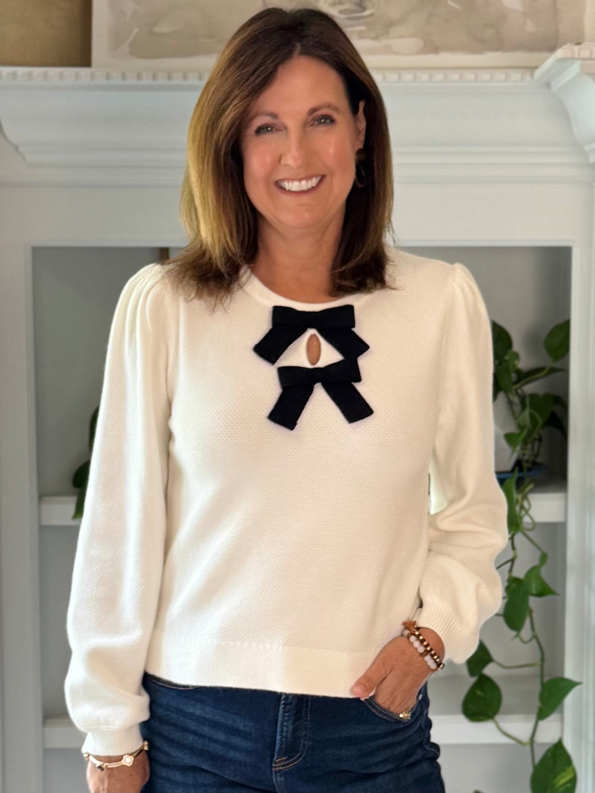 Two of a Kind Bow Knit Top - Ivory