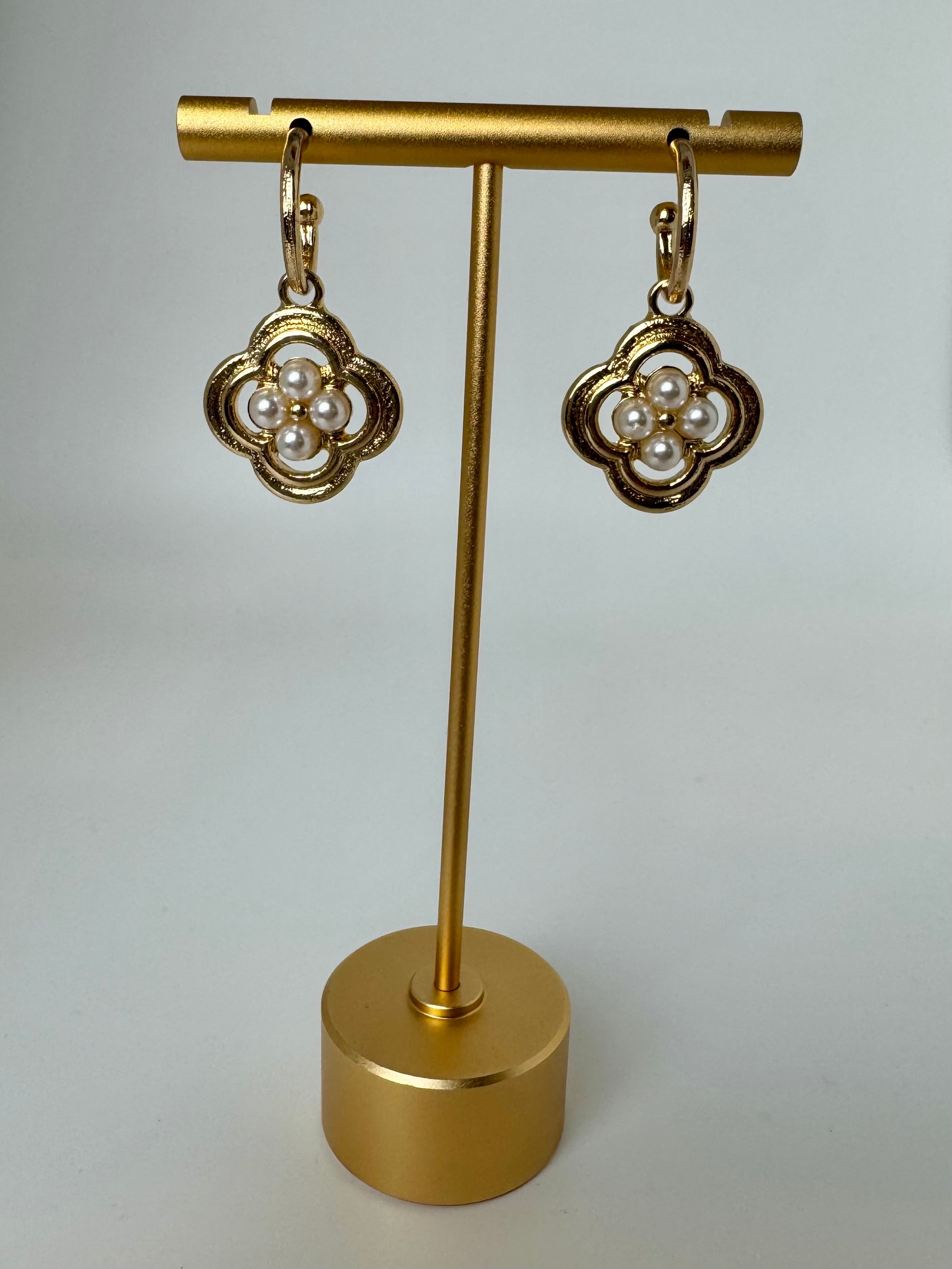 Pearl Clover Hoop Earrings