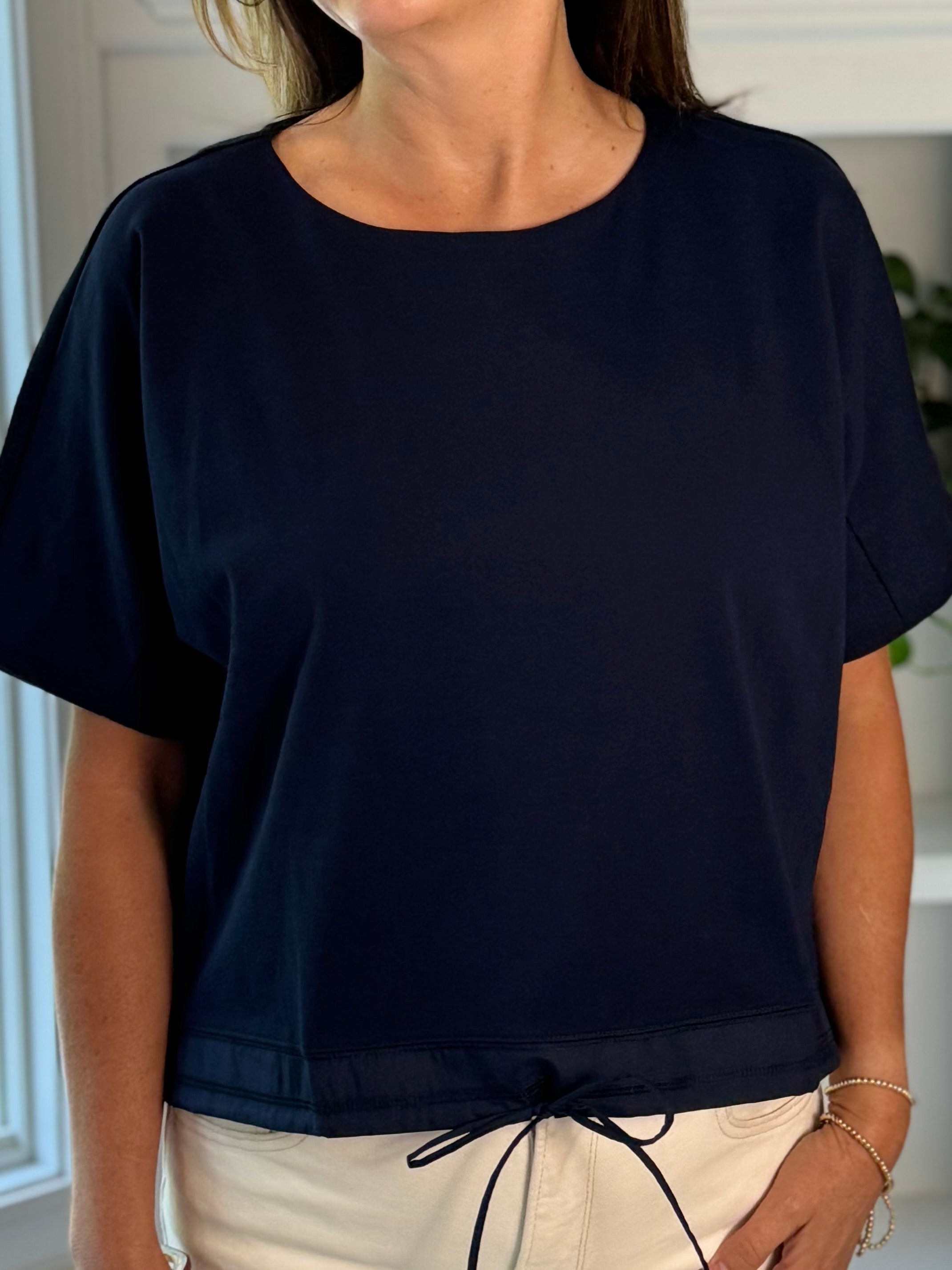 Modern Ease Top - Navy