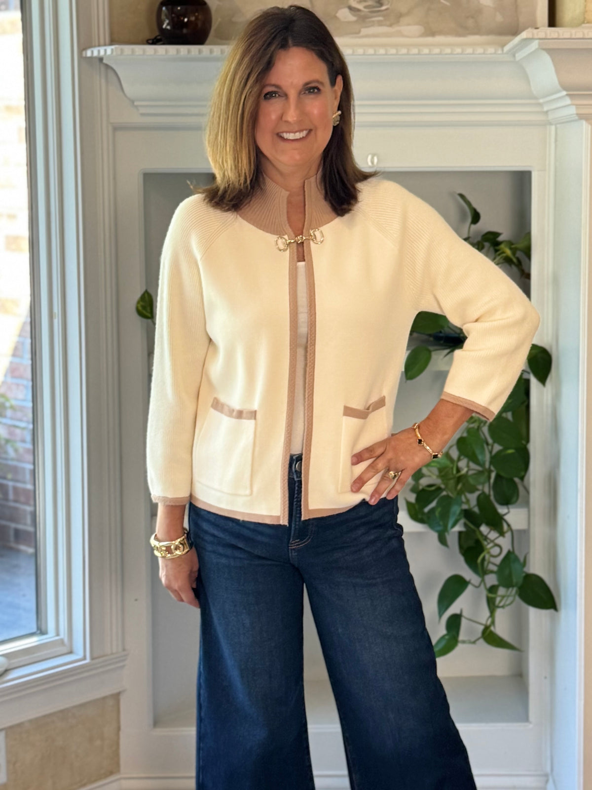 Distinctive Details Contrast Cardigan