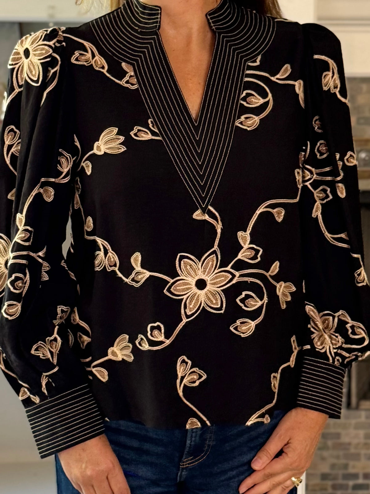 Remarkable Details Embroidered Blouse - Black
