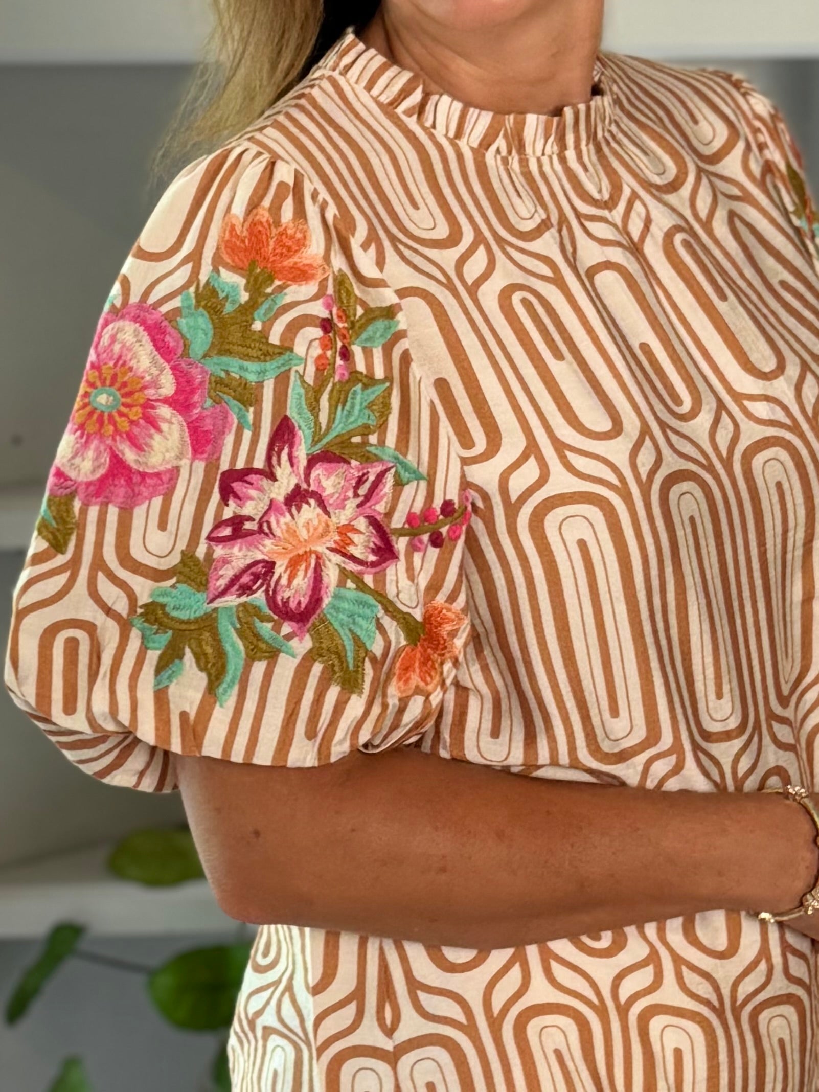 THML Canyon Embroidered Top