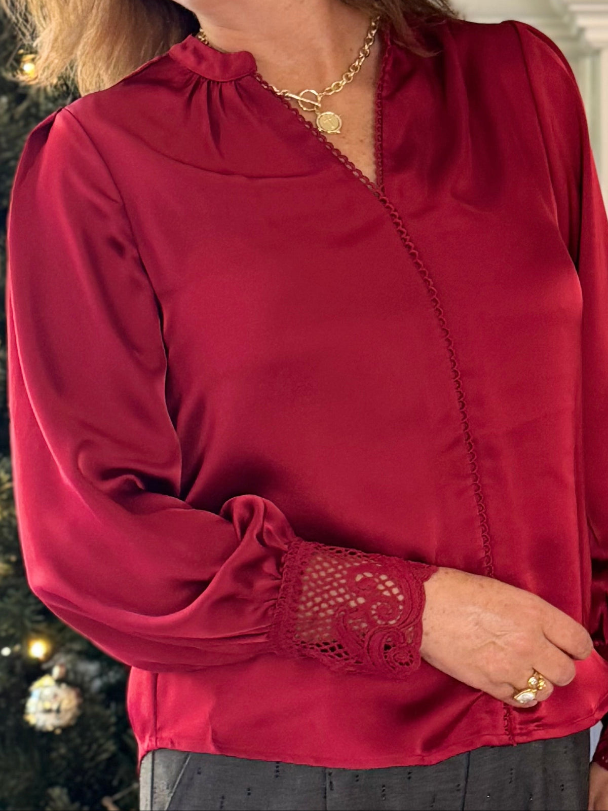 Current Air Graceful Details Blouse