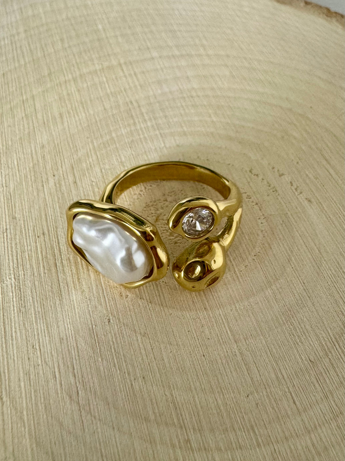 Pearl Essence Adjustable Ring