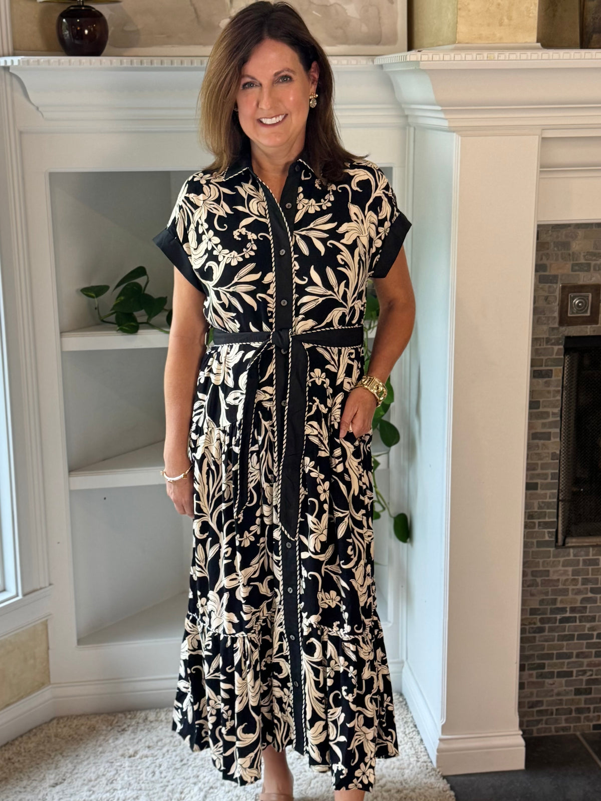 Make an Entrance Midi Dress