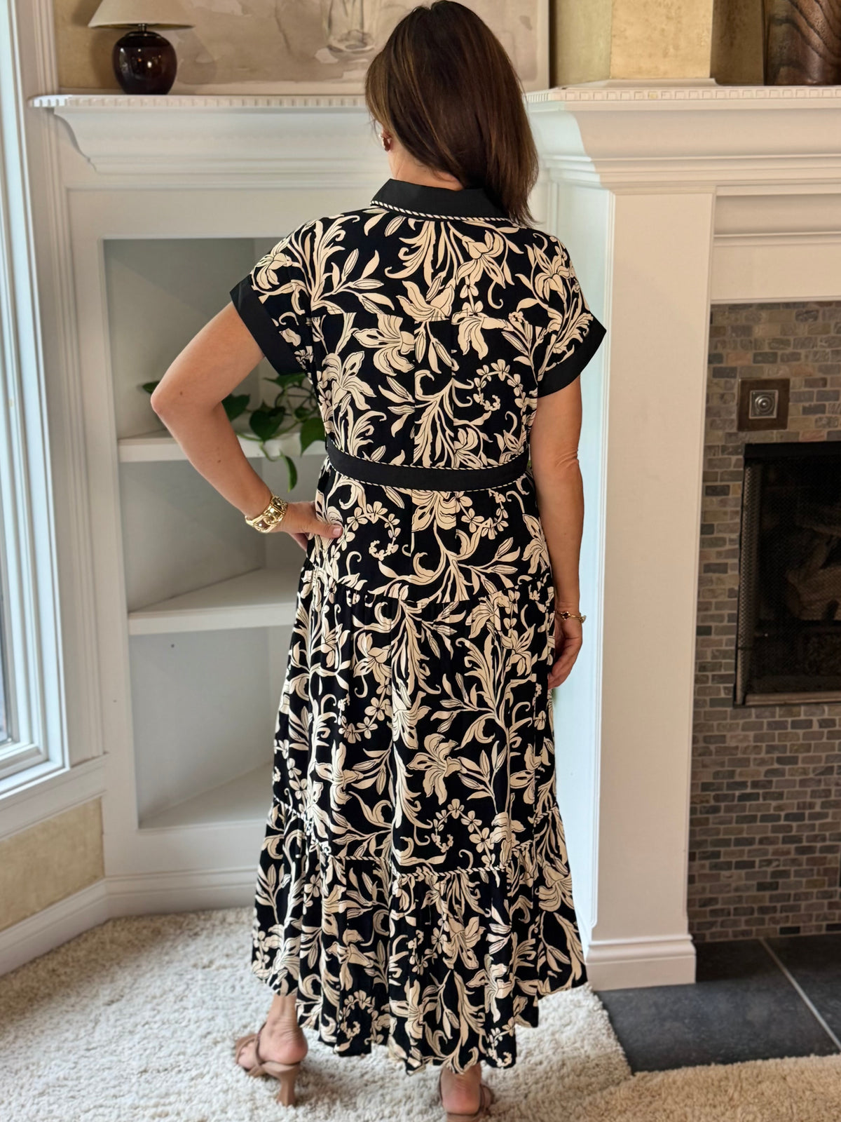 Make an Entrance Midi Dress
