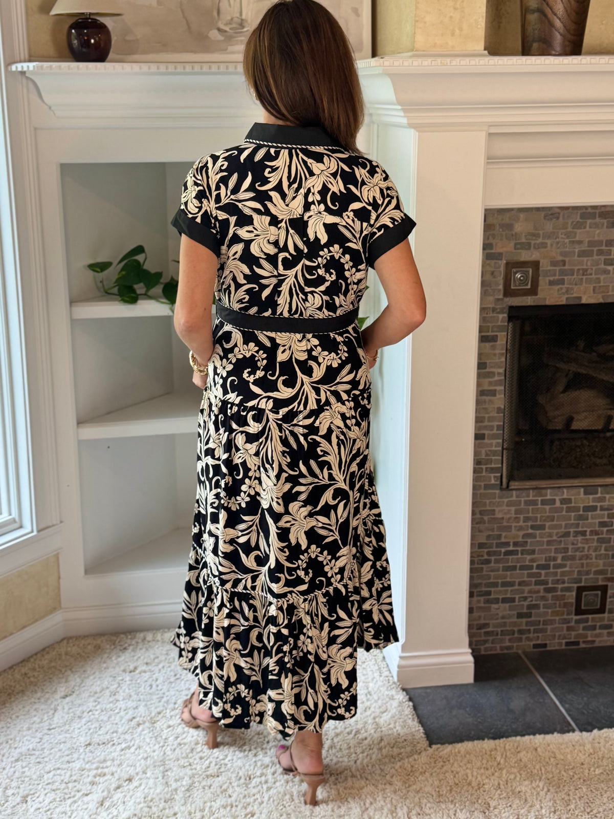 Make an Entrance Midi Dress