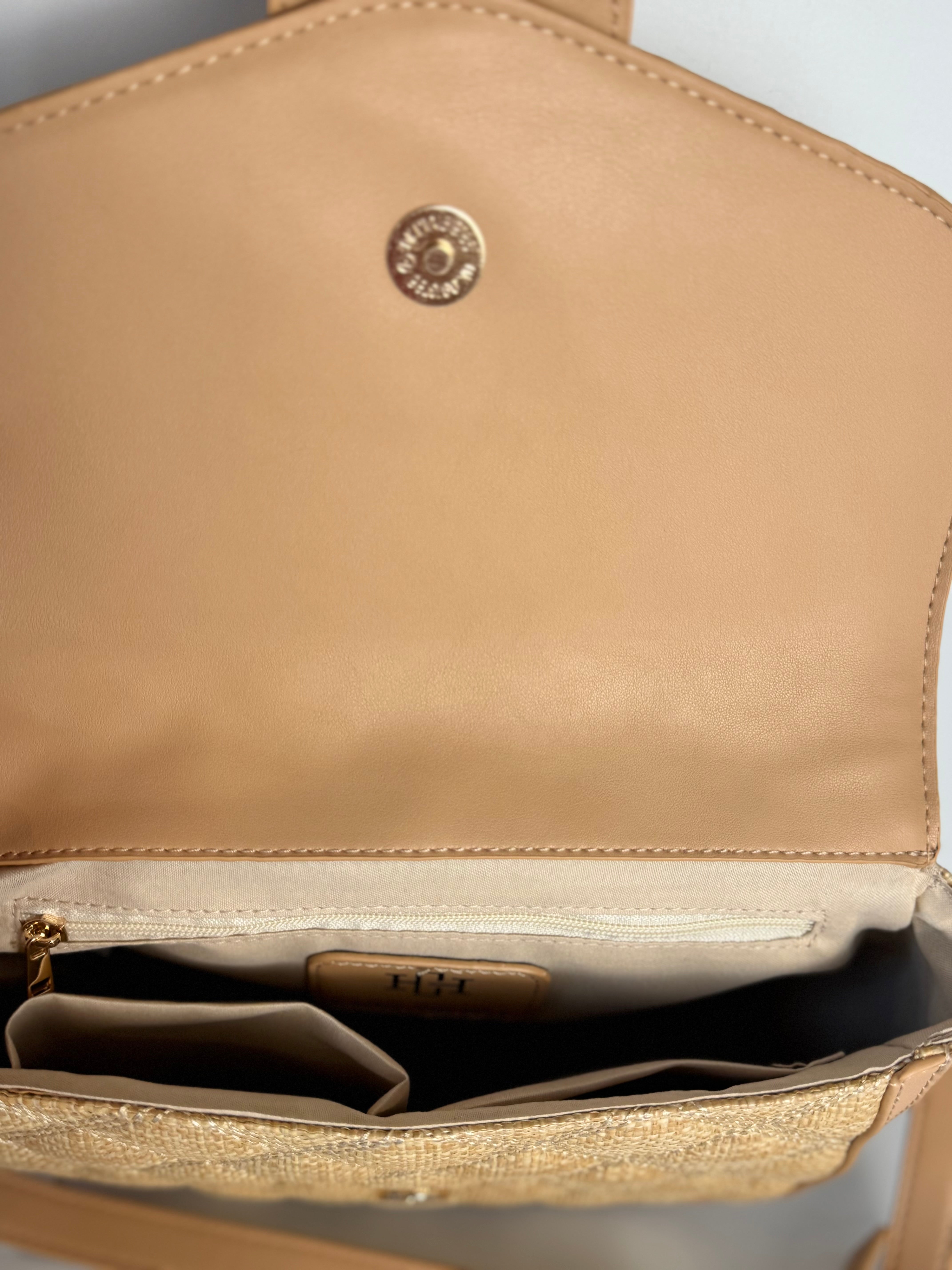 Coastal Charm Crossbody Bag