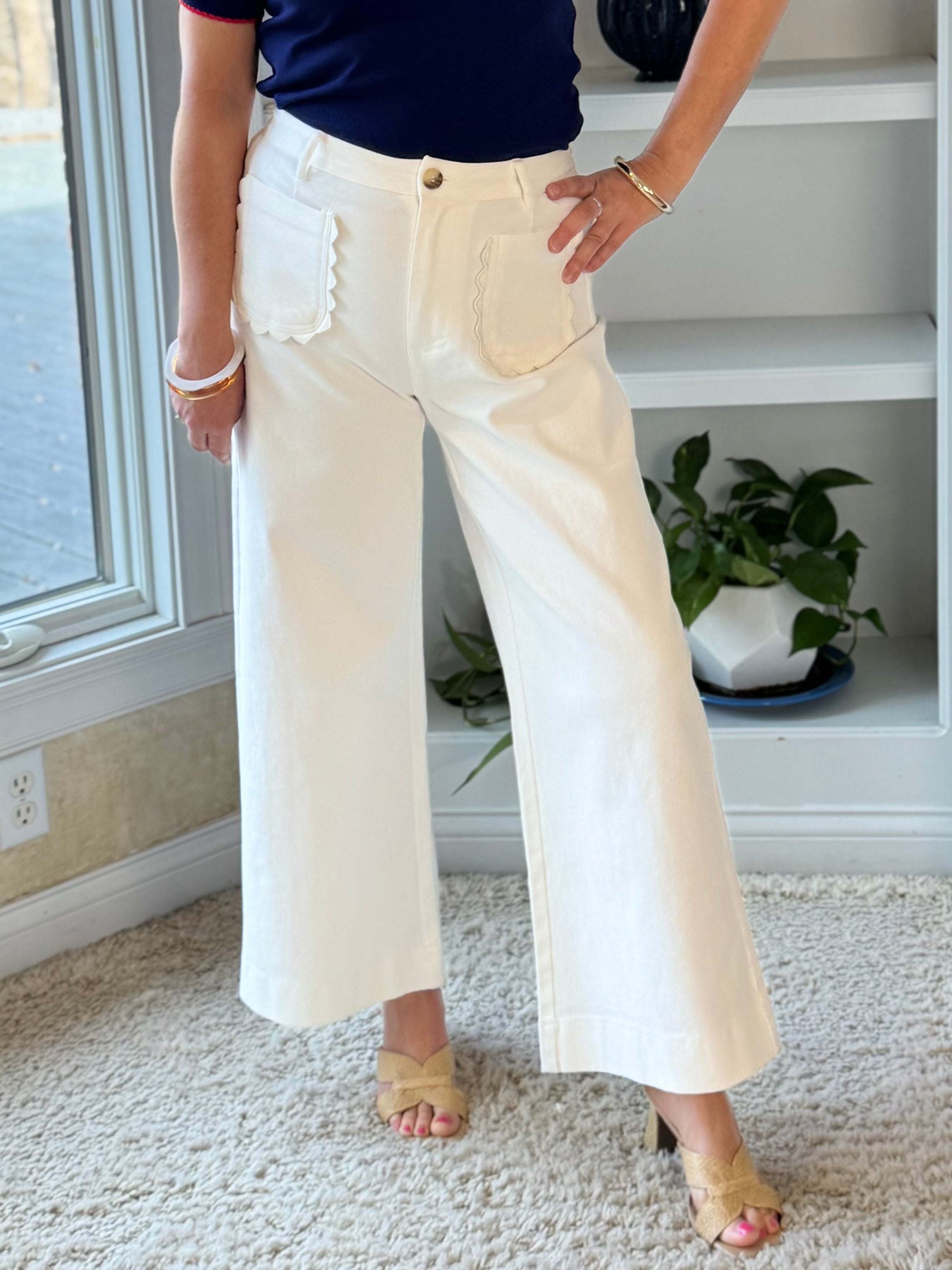 Scallop Pocket High-Rise Wide Leg Ankle Pants - Off-White