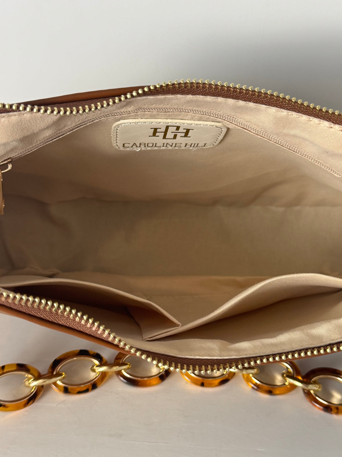 Perfectly Linked Crossbody Bag - Saddle