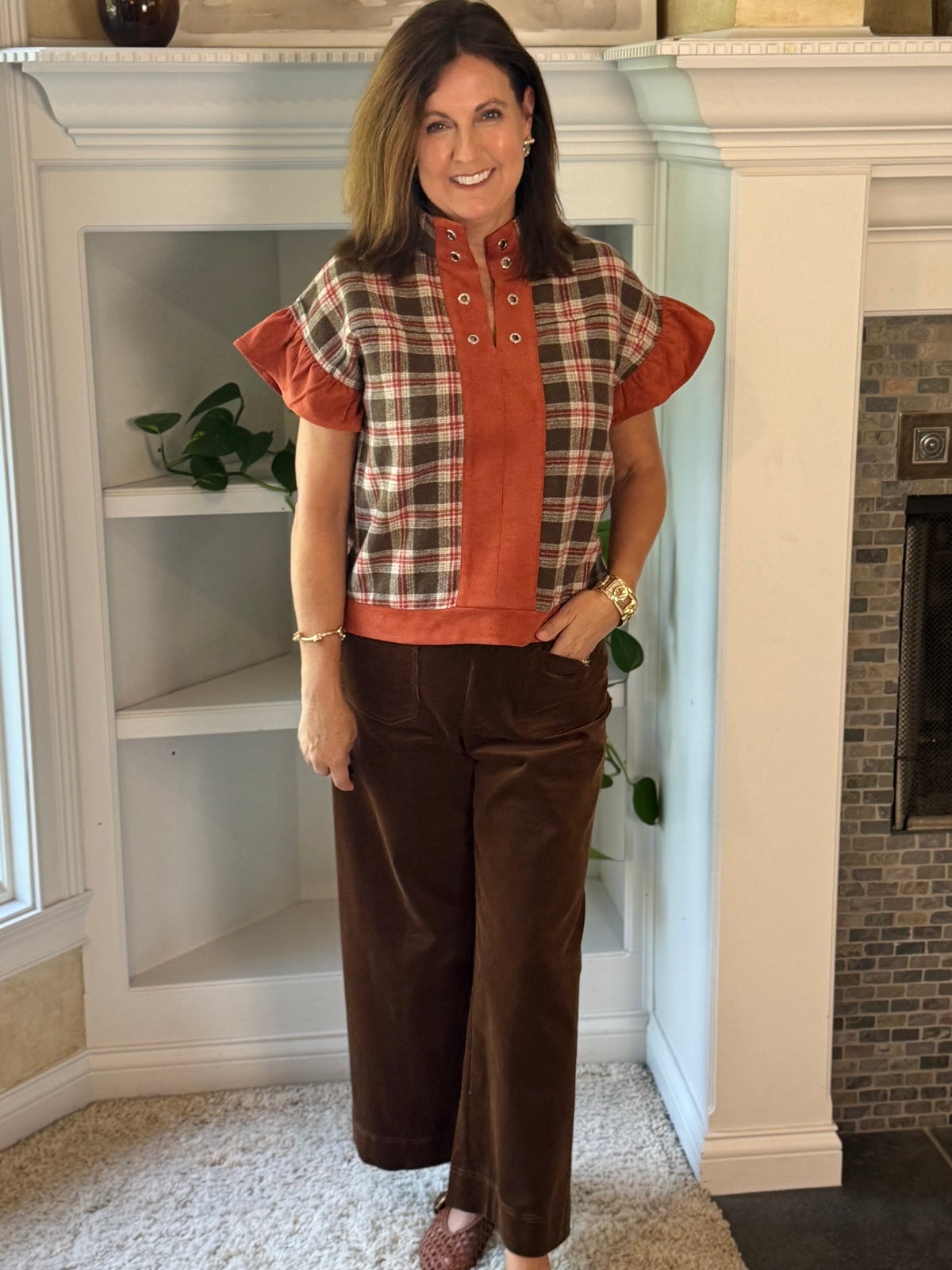Everyday Luxe Wide Leg Cropped Corduroy Pants - Brown