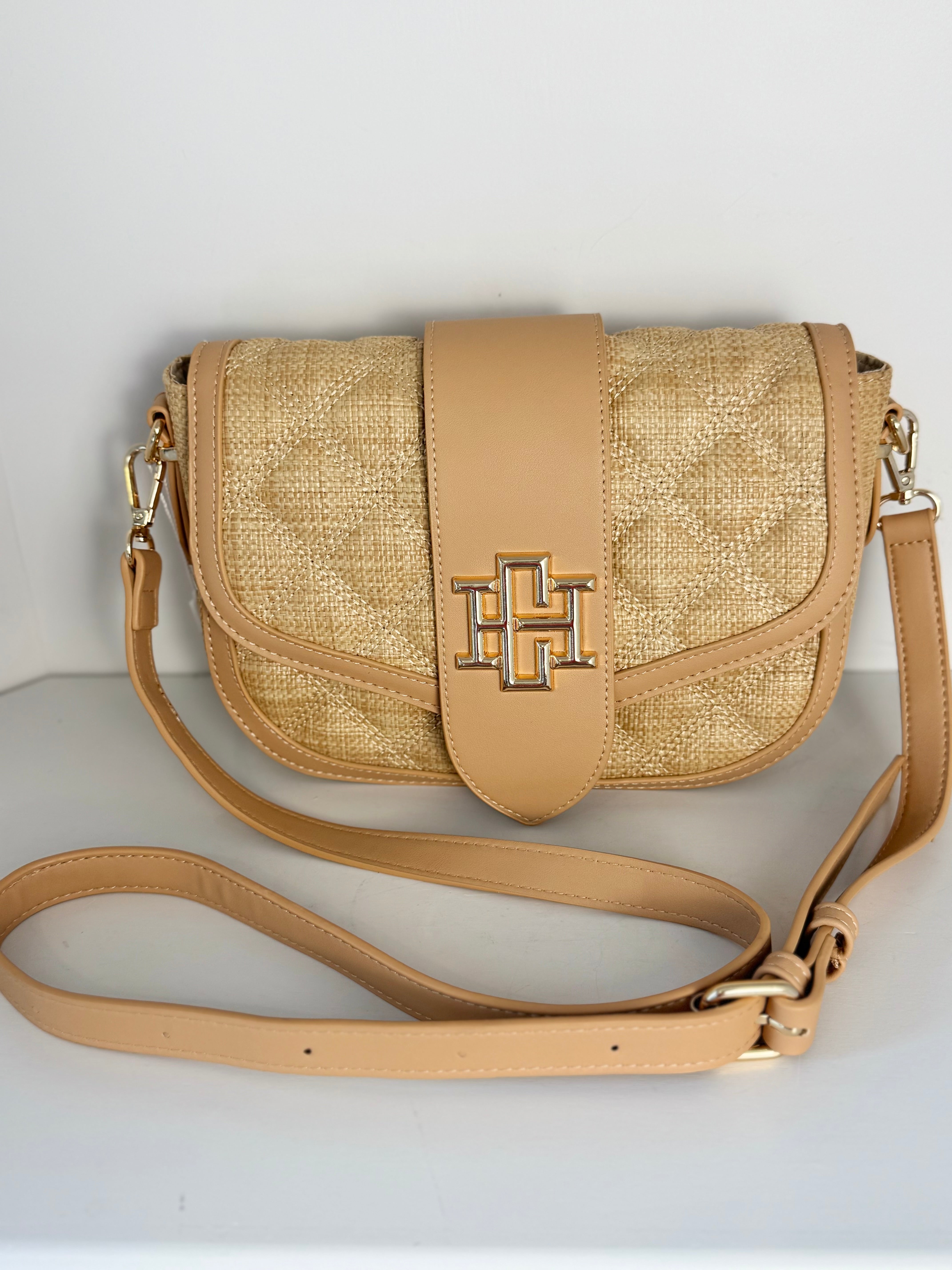 Coastal Charm Crossbody Bag