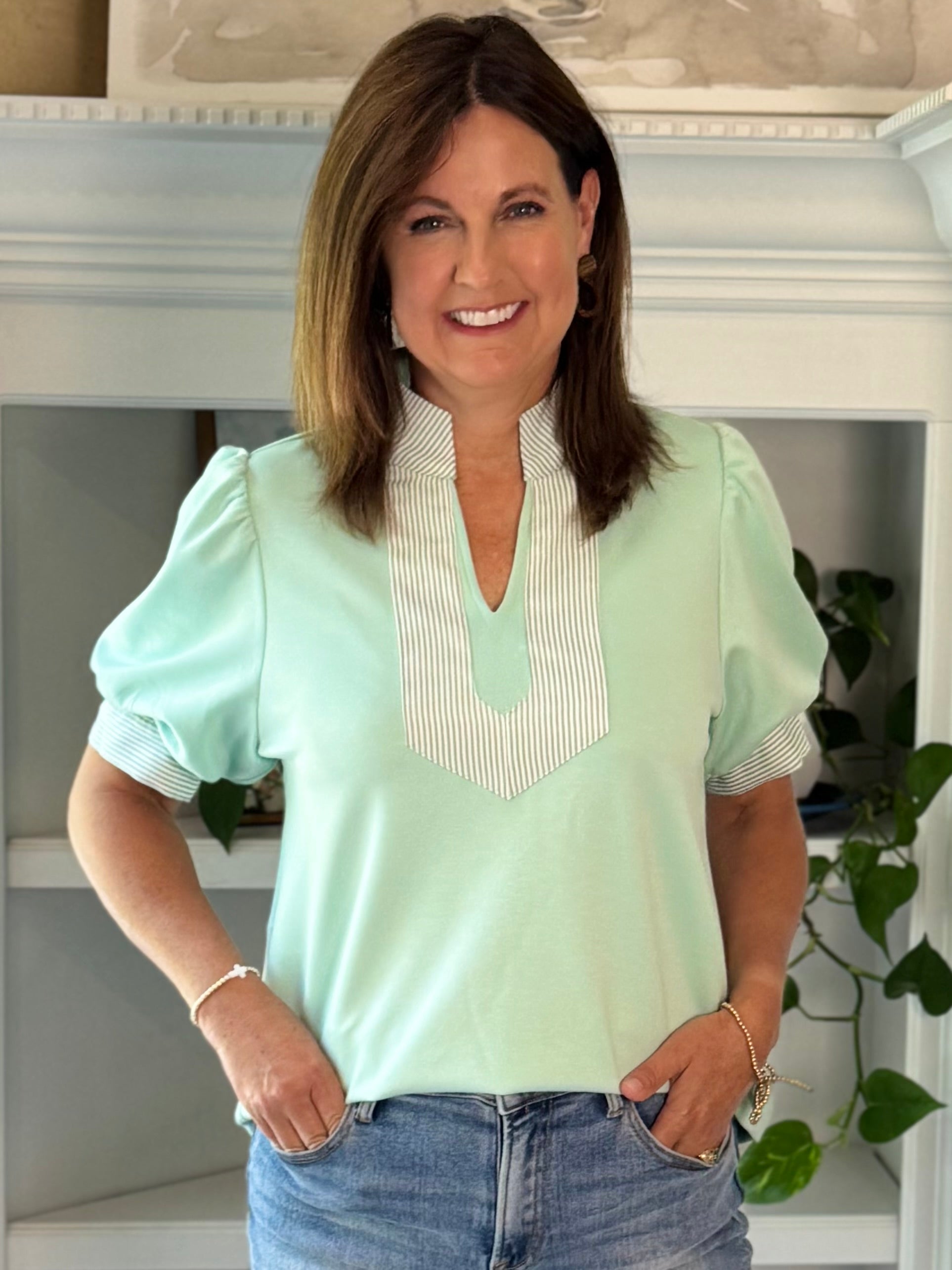 Timeless Contrast Top - Mint